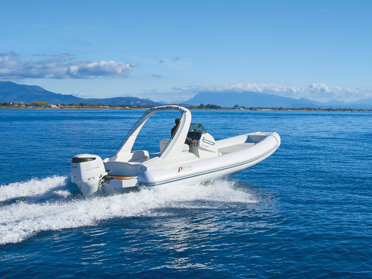 Bateau 8m à louer à la journée