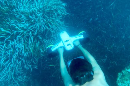 Scooter sous-marin Seawing 2 underwater